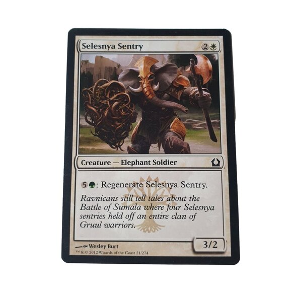 Magic The Gathering Selesnya Sentry Creature Elephant Soldier 21/274 Wizards - Picture 2 of 3